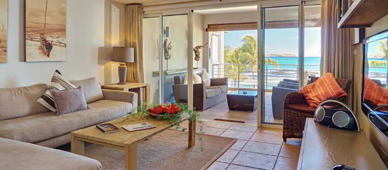 Cape Point Seafront Suites & Penthouse By Lov Cap Malheureux Exterior photo